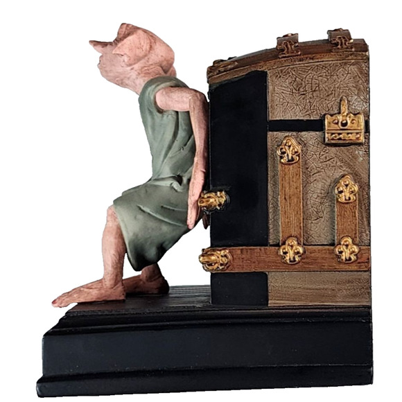 Harry Potter Dobby The House Elf Bookend - Picture 3 of 6